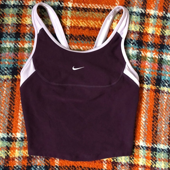 Nike Dry Fit Athletic Top - Picture 7 of 7